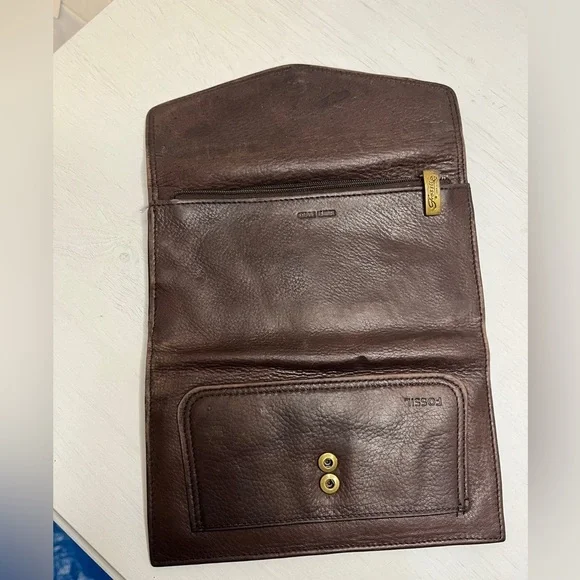 Fossil Deep Brown Pebbled Leather Tri-fold Wallet Card Slots & Zip Pockets - Picture 3 of 10